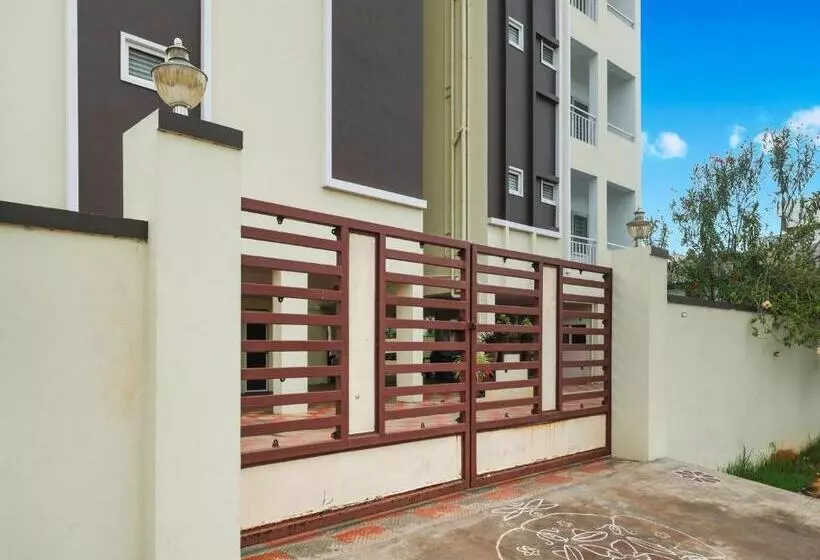 Super Hotel O Ramaraopet Near Kakinada Beach