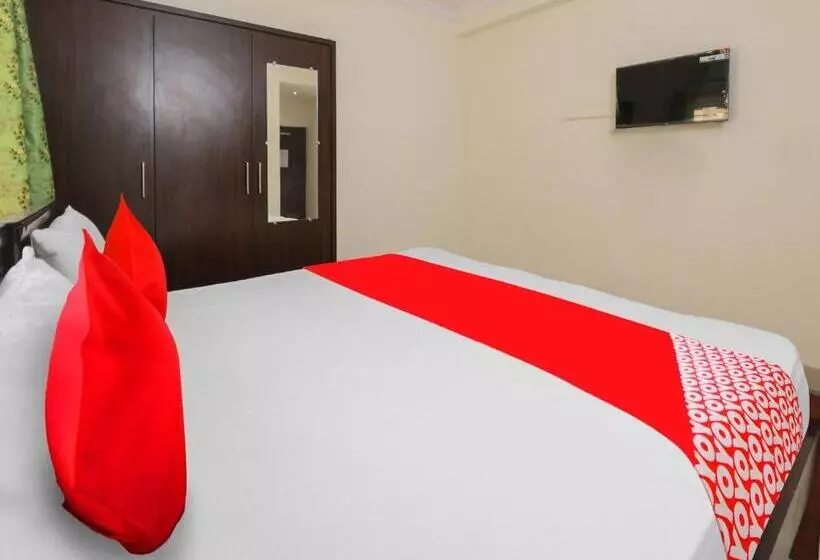 Super Hotel O Ramaraopet Near Kakinada Beach
