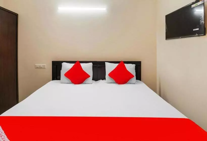 Super Hotel O Ramaraopet Near Kakinada Beach