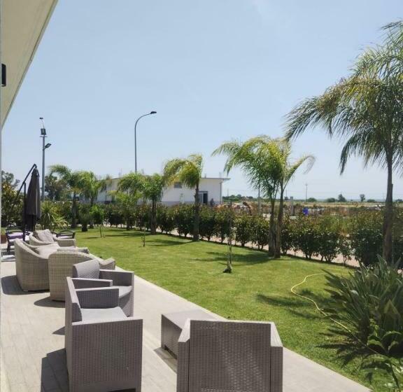 בית מלון כפרי Sand