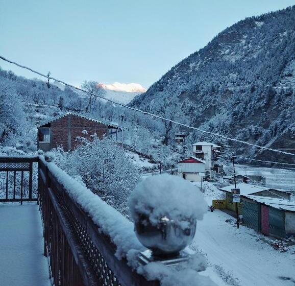 פנסיון Golden Heritage Dharali