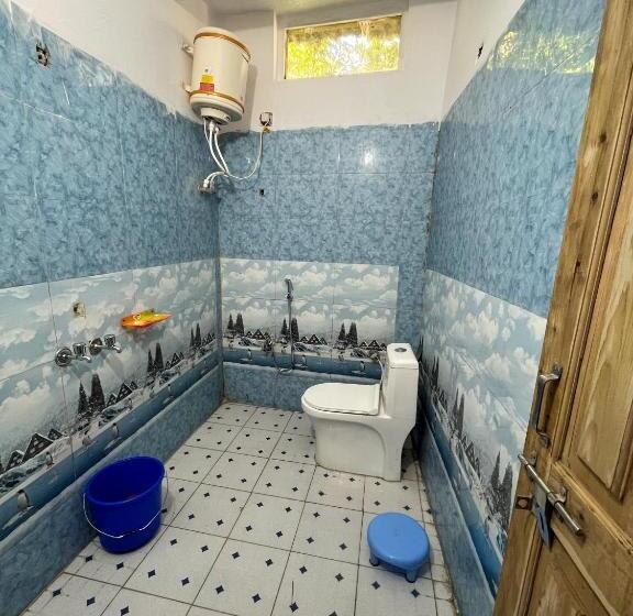 פנסיון Golden Heritage Dharali