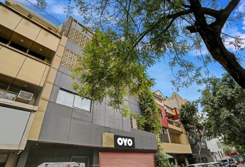 Collection O 81384 Hotel Silver