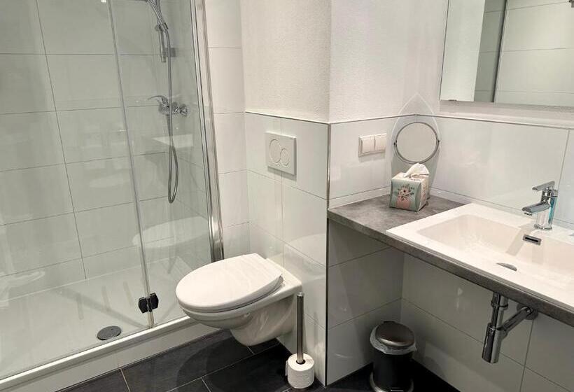 酒店 Bronnbacher Hof