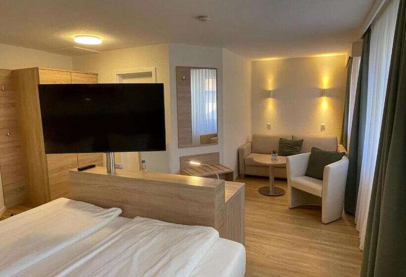 酒店 Bronnbacher Hof