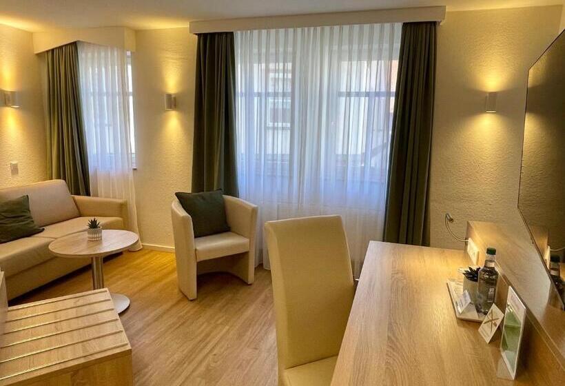 酒店 Bronnbacher Hof