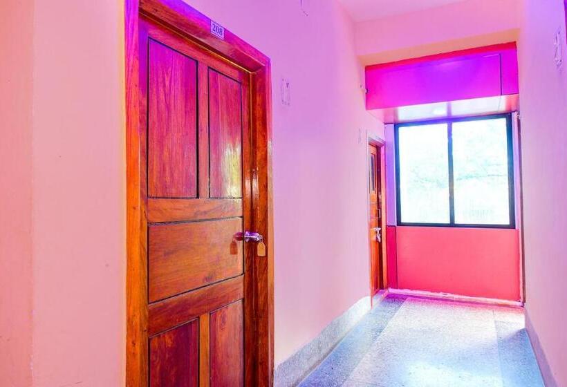 Hotell Oyo Flagship 81403c  Mani Tarini