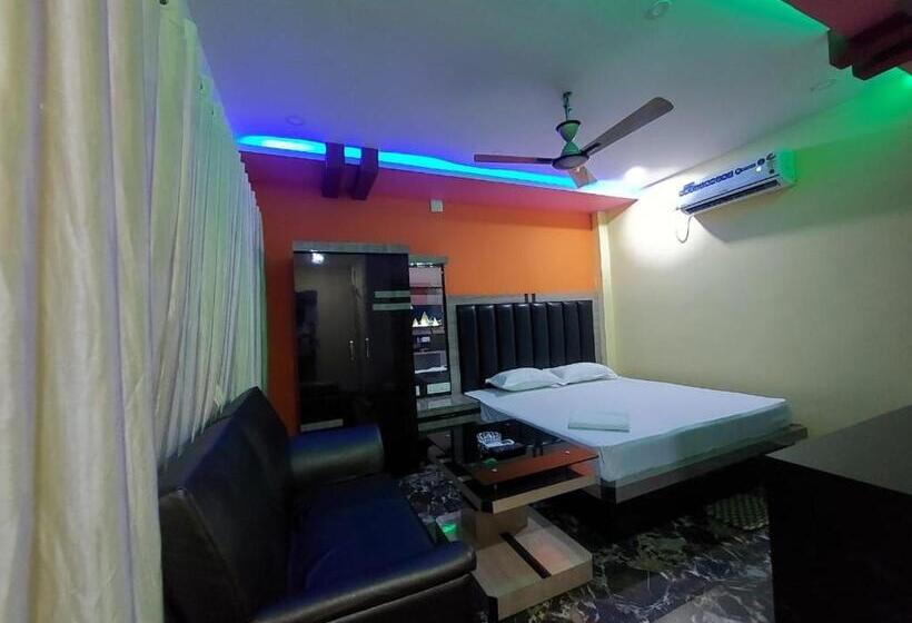 Hotel Royal Gitanjali Resort