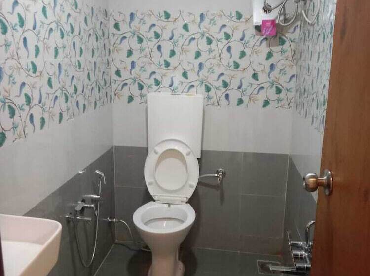 בית מלון כפרי Shreeji S