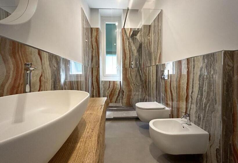 بنسيون New Moon Rooms