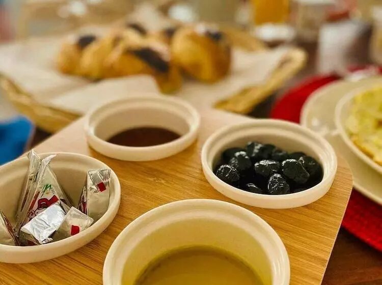 Majatalo Riad Ghazal