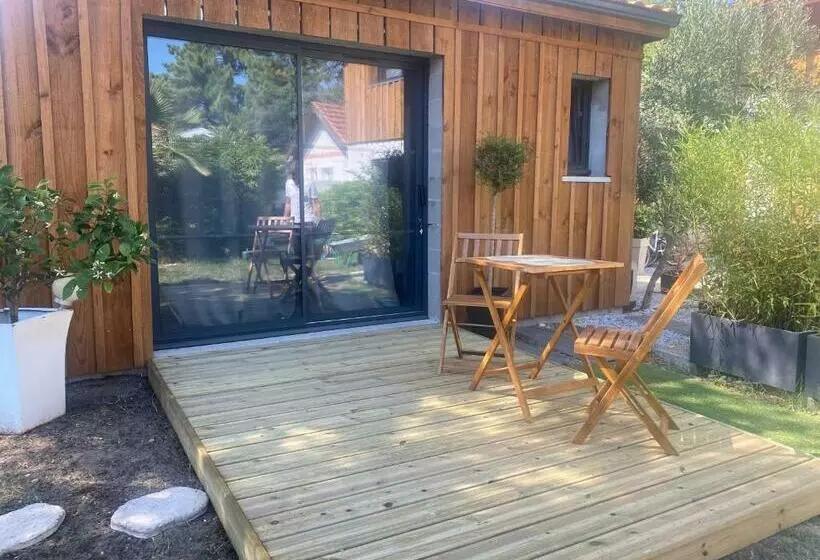 تختخواب و صبحانه Chambre D’hôte Indépendante