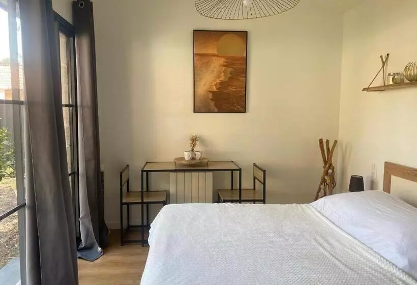 تختخواب و صبحانه Chambre D’hôte Indépendante