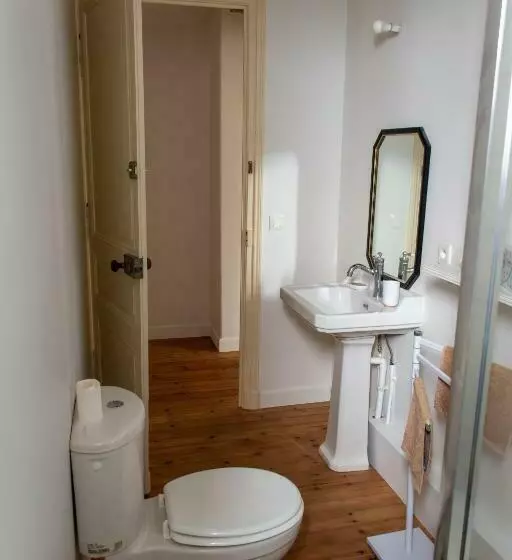 ベッドアンドブレックファースト Chambres D Hôtes Château De Saint Etienne Du Bois