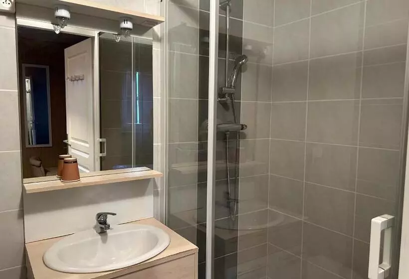 Aamiaismajoitus (B&B) Chambres D Hôtes La Cheminée