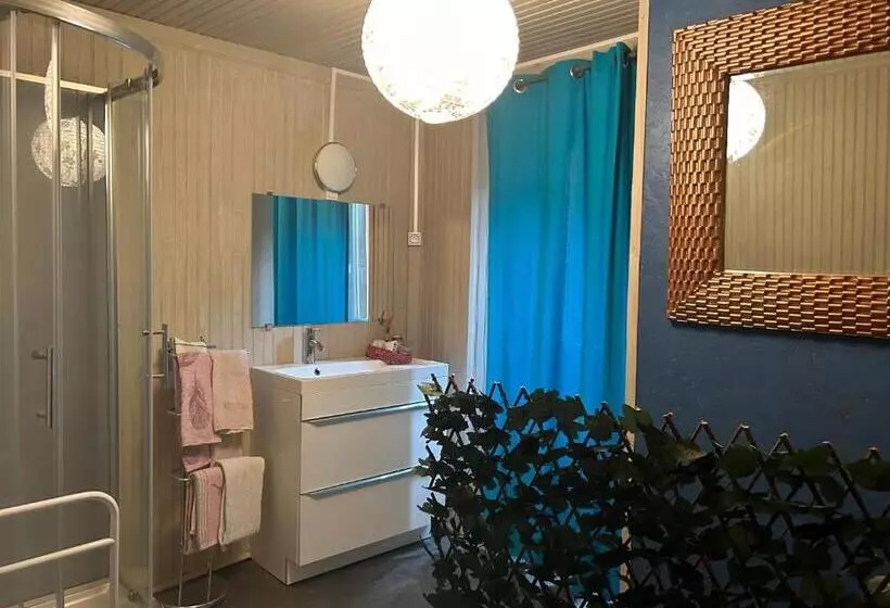 Aamiaismajoitus (B&B) Chambres D Hôtes La Cheminée