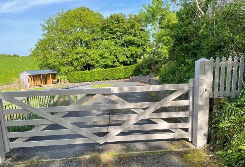 مبيت وإفطار Grovetown Barn