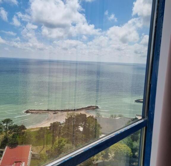 Olimp Sea View Apartments Etajul 11