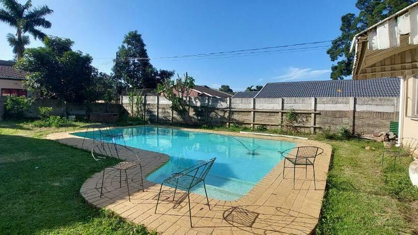 ペンション Luxury Stays