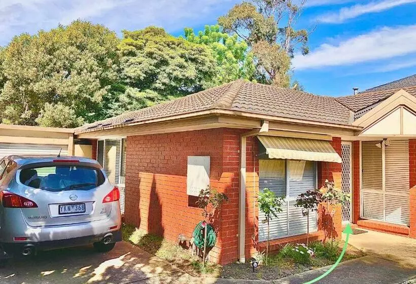 Majatalo Private Room No.2 Beside Monash University, Clayton