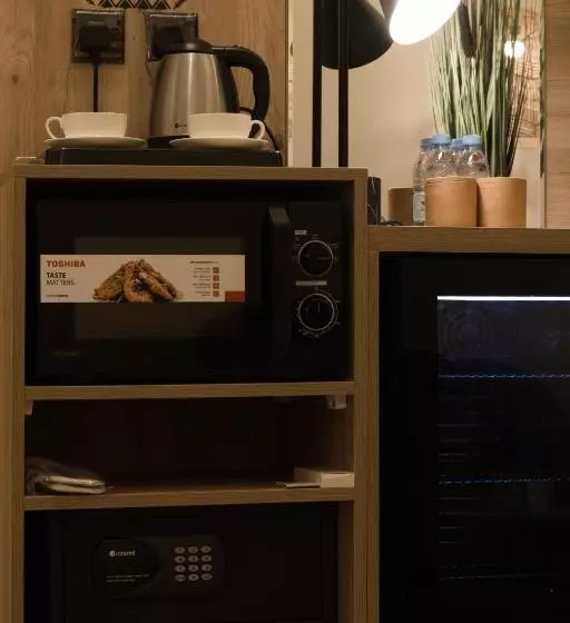 ريف سويت للأجنحة الفندقية