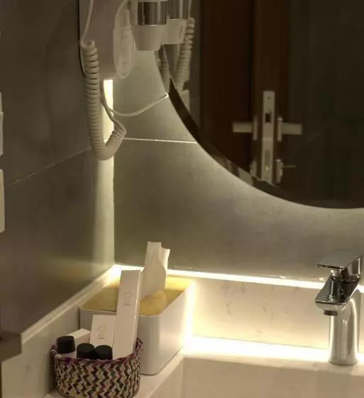 ريف سويت للأجنحة الفندقية