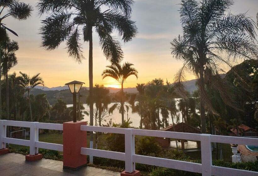 ユースホステル Pousada Solar Das Palmeiras