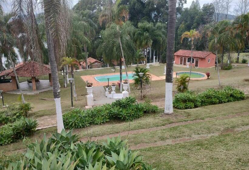 ユースホステル Pousada Solar Das Palmeiras