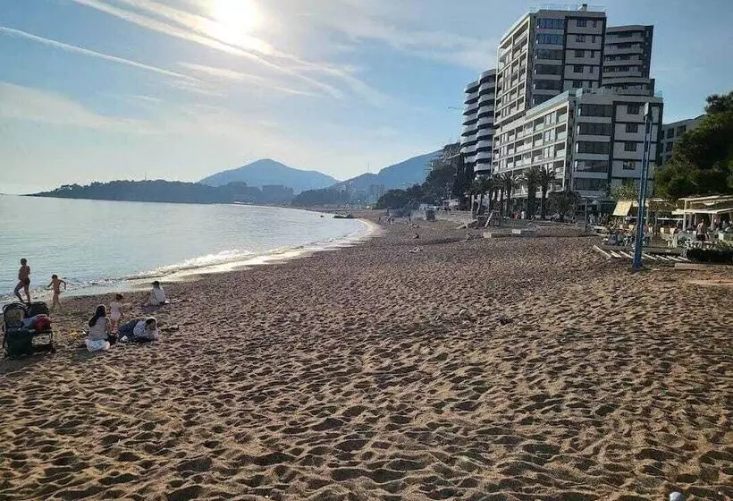 Amisos Apartmani