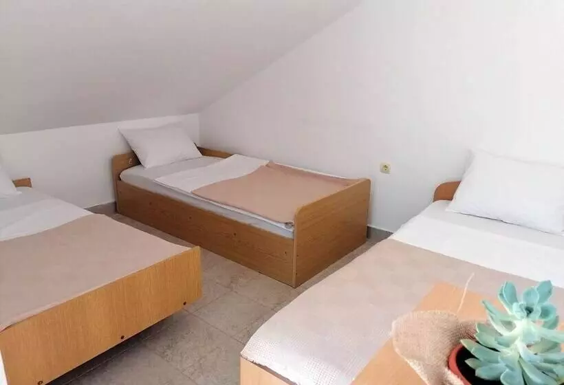 Amisos Apartmani