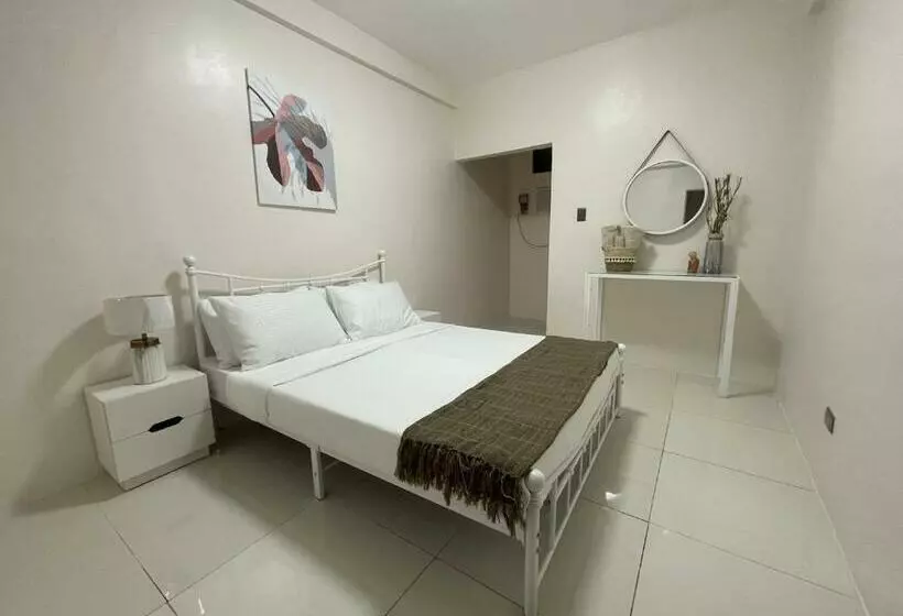 ベッドアンドブレックファースト Cresta Dormitory