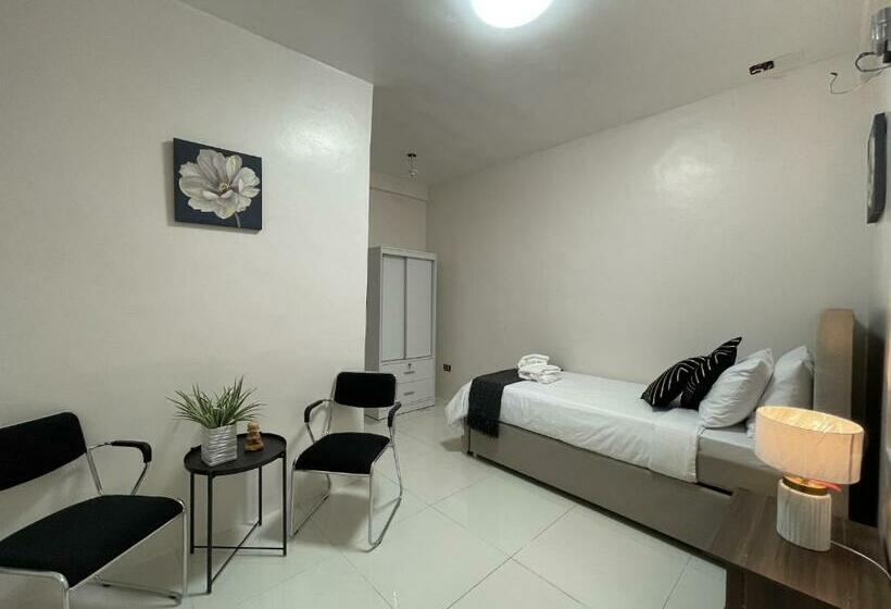 Bed and Breakfast Cresta Dormitory