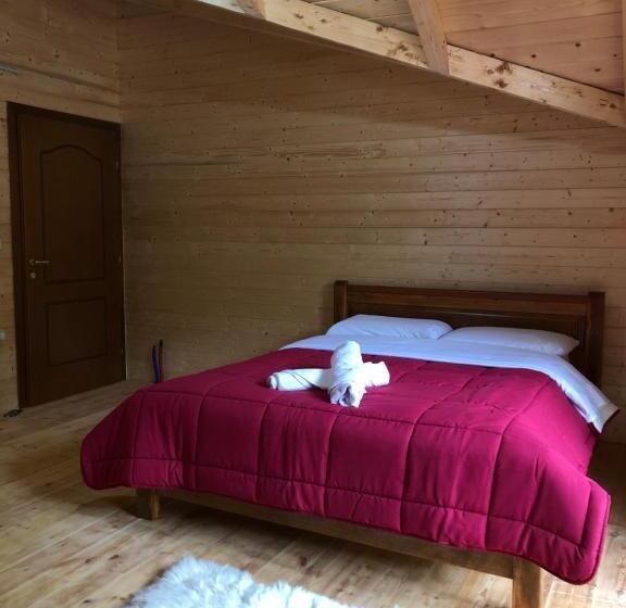 تختخواب و صبحانه Livadhi Guesthouse Komani Lake