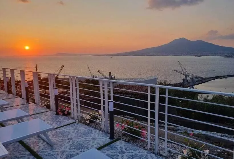 تختخواب و صبحانه Relais Al Castello