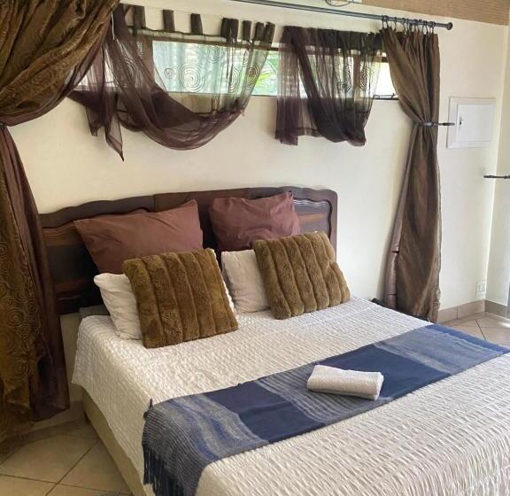 مبيت وإفطار Serengeti Sands Lodge