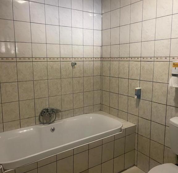 پانسیون Ethithiya Guesthouse & Conferencing