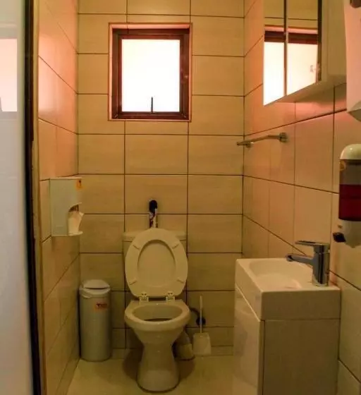 پانسیون Ethithiya Guesthouse & Conferencing