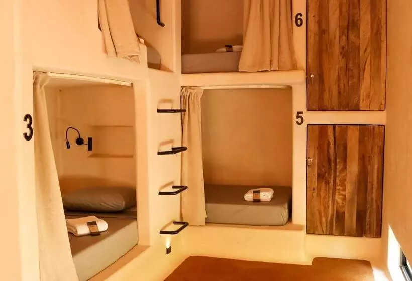 Secret Beach Hostel