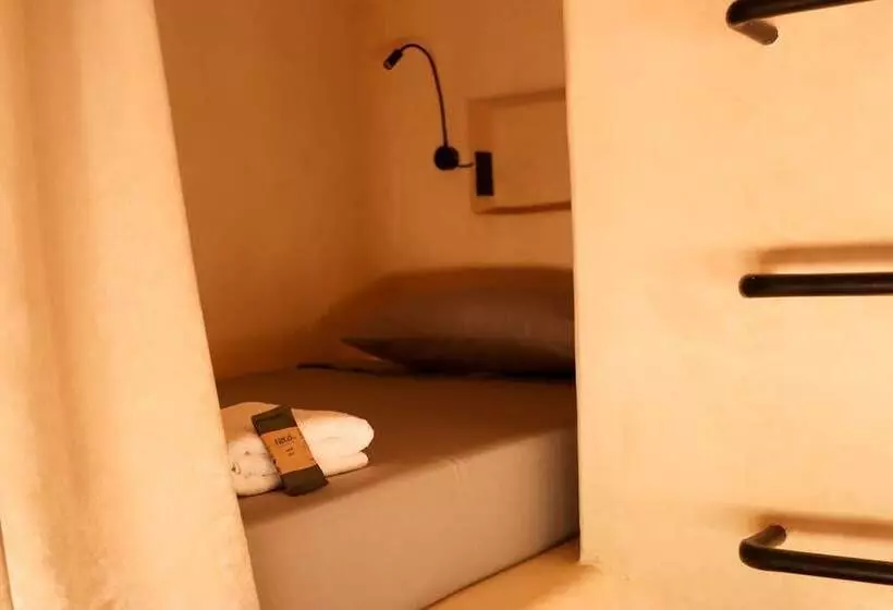Secret Beach Hostel