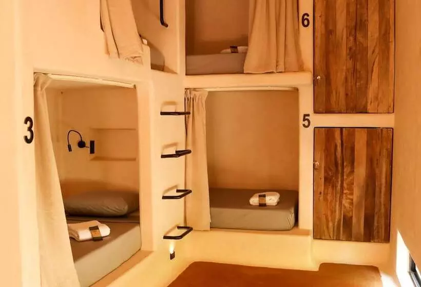 Secret Beach Hostel
