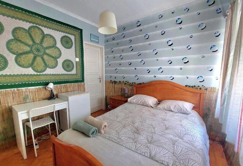 بنسيون Beach Life Caparica