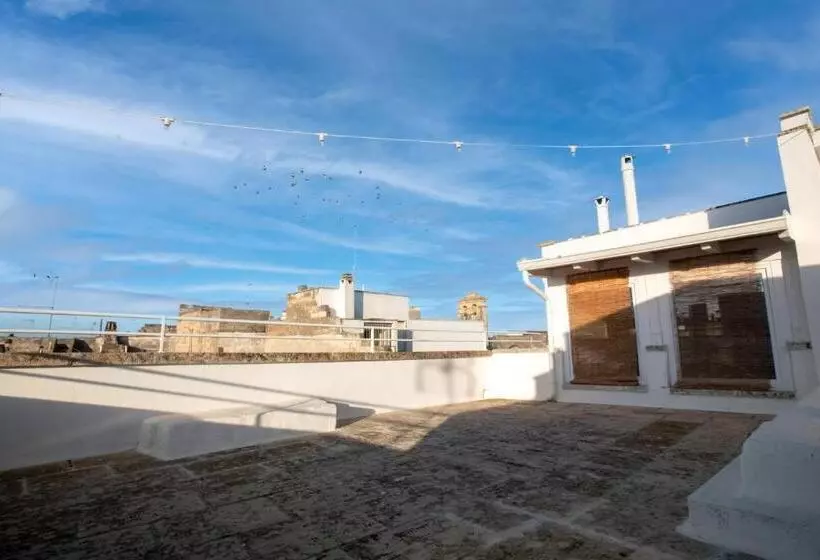 Majatalo Palazzo  800 : Pastine