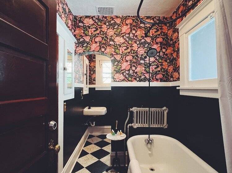 تختخواب و صبحانه Marianna Stoltz House