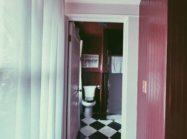 تختخواب و صبحانه Marianna Stoltz House