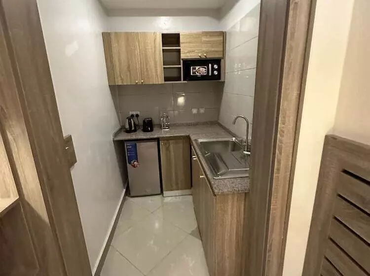 هتل Moz One Executive Guest Rooms Tourggourt