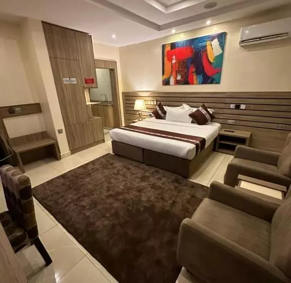 هتل Moz One Executive Guest Rooms Tourggourt