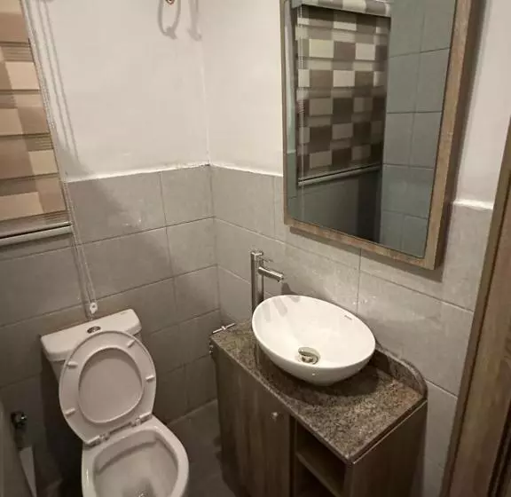 هتل Moz One Executive Guest Rooms Tourggourt