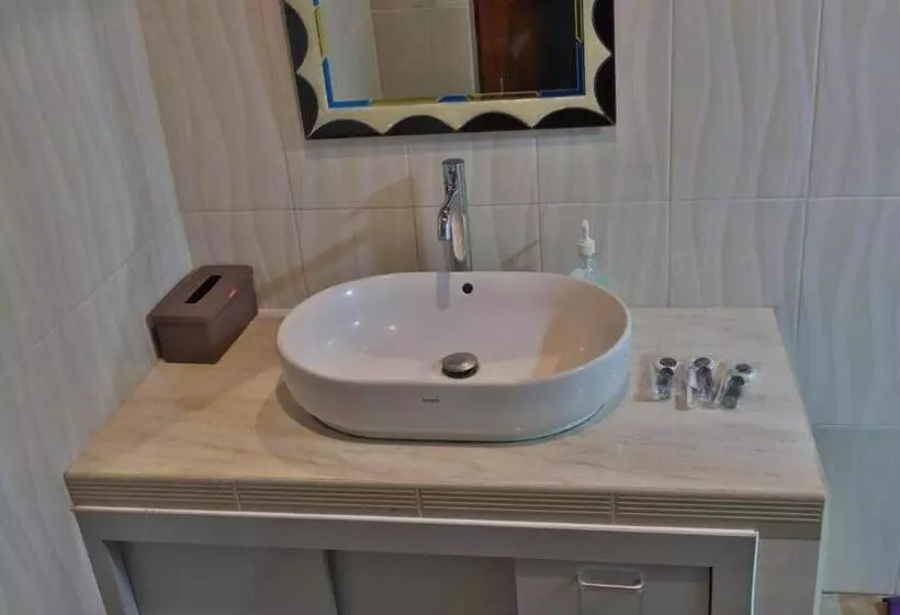 Hotelli Narwastu Hills