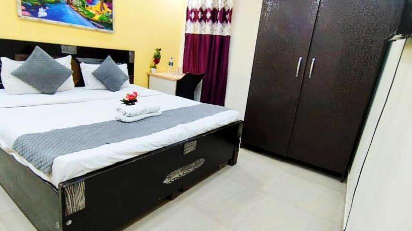 Hotel Nirvana Residency East Of Kailash