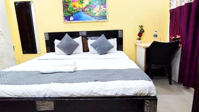 Hotel Nirvana Residency East Of Kailash